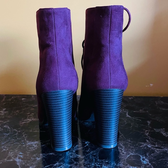 Jus Fab Boots - Picture 4 of 7